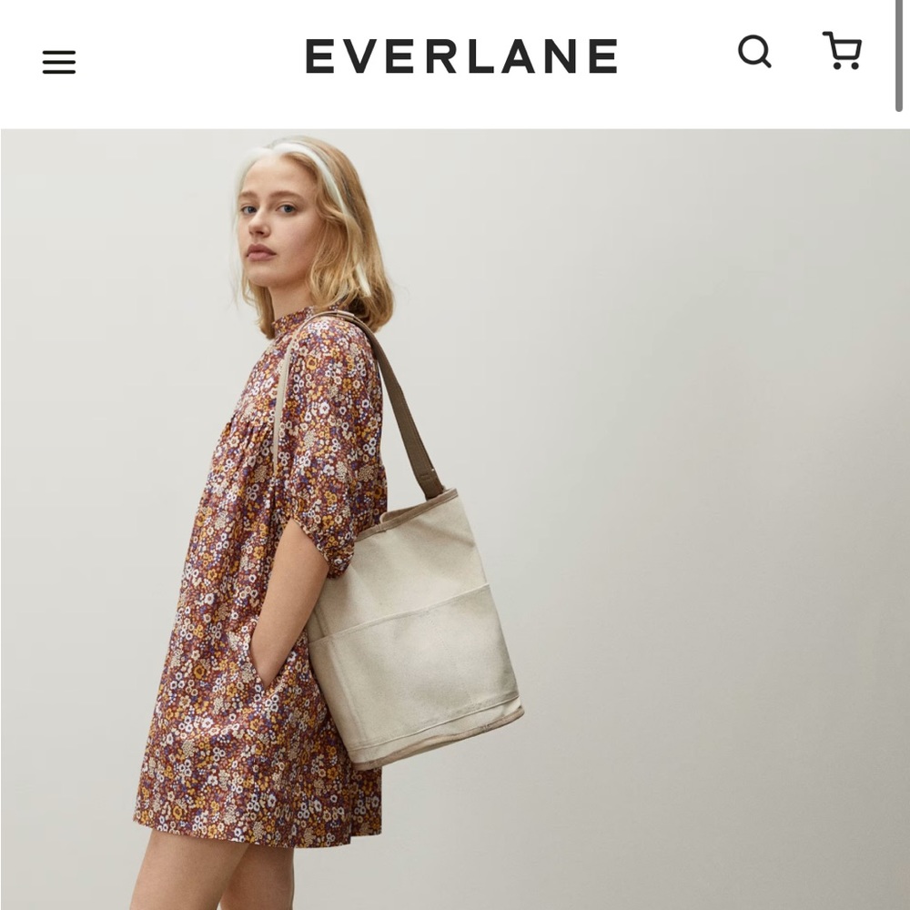Everlane ‘The Lantern’ Bucket bag! Out of Stock on Everlane.com and in stores